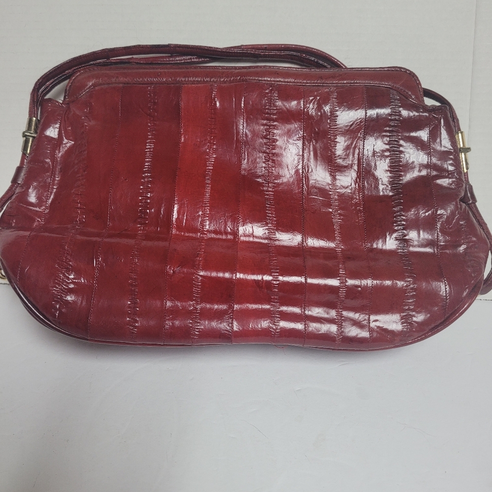 VINTAGE Elegant Red EEL SKIN Leather Made In Korea Shoulder Bag - Picture 6 of 16
